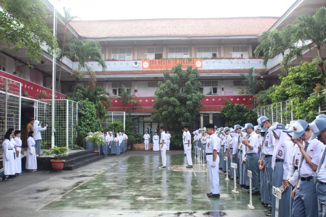 KEGIATAN UPACARA BENDERA